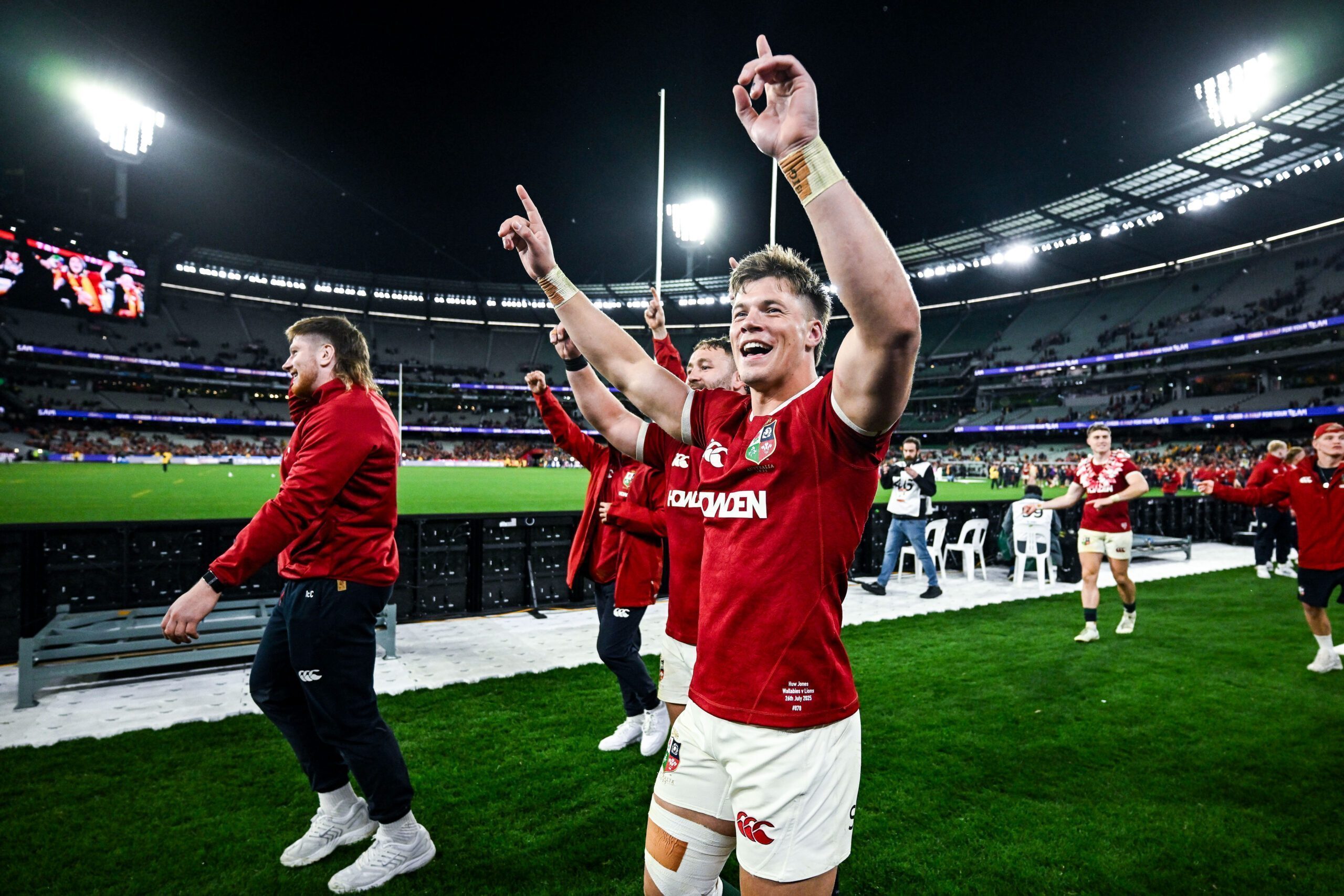 TRANSFERS: Toulon surprise everyone and announce the signing of a top-class centre