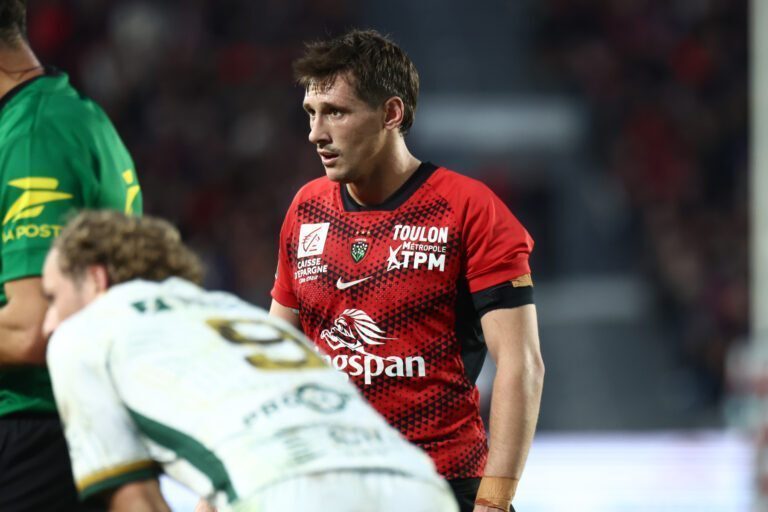 Serin, Couilloud, Daubagna, Graou... What are the options at 9 behind Antoine Dupont?