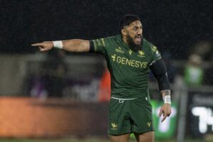 Unhappy Ireland come down hard and drop Bundee Aki for misconduct