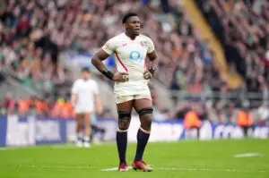 Against France, England change… almost nothing