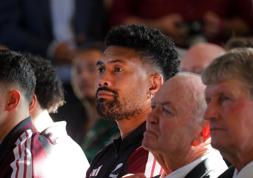 Before facing France, the All Blacks are already counting their injuries