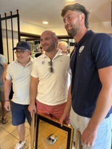 In La Baule, RC Vannes’ Pro D2 shield is turning heads