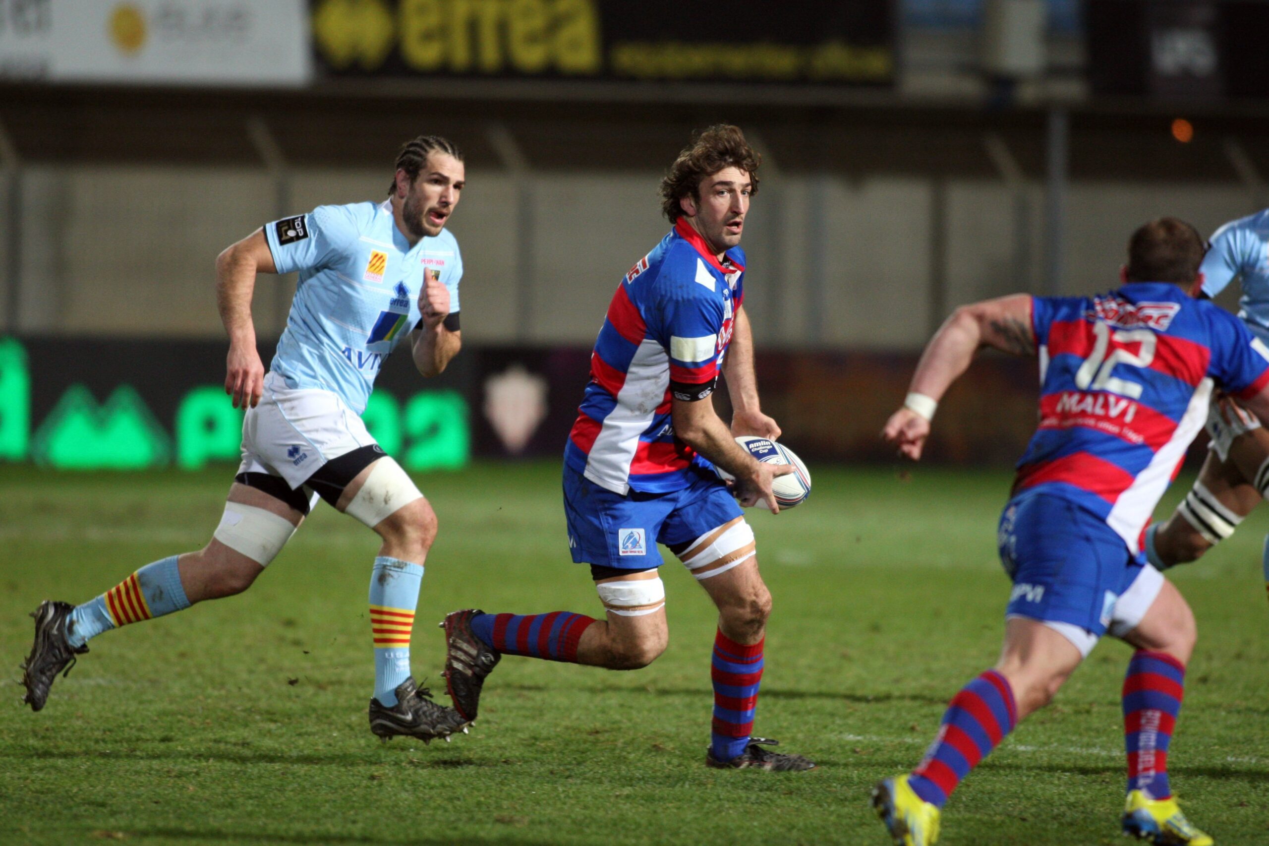 Jean-François Montauriol in the Rovigo shirt against Perpignan in the Amlin Cup