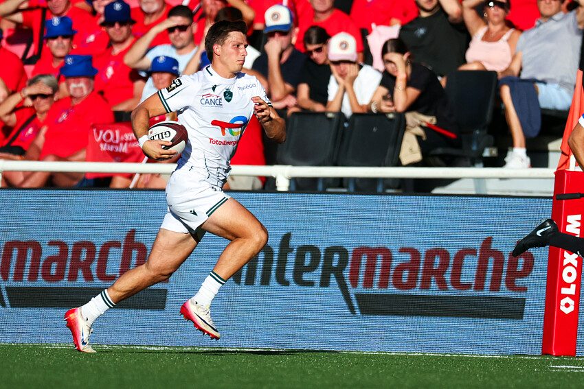 Marta, five tries in three games, leads the Top 14 try count
